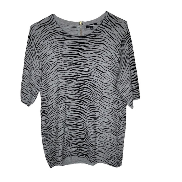 Premise Zebra Animal Print Black Gray Short Sleeve Sweater Top Size Large - Picture 1 of 7